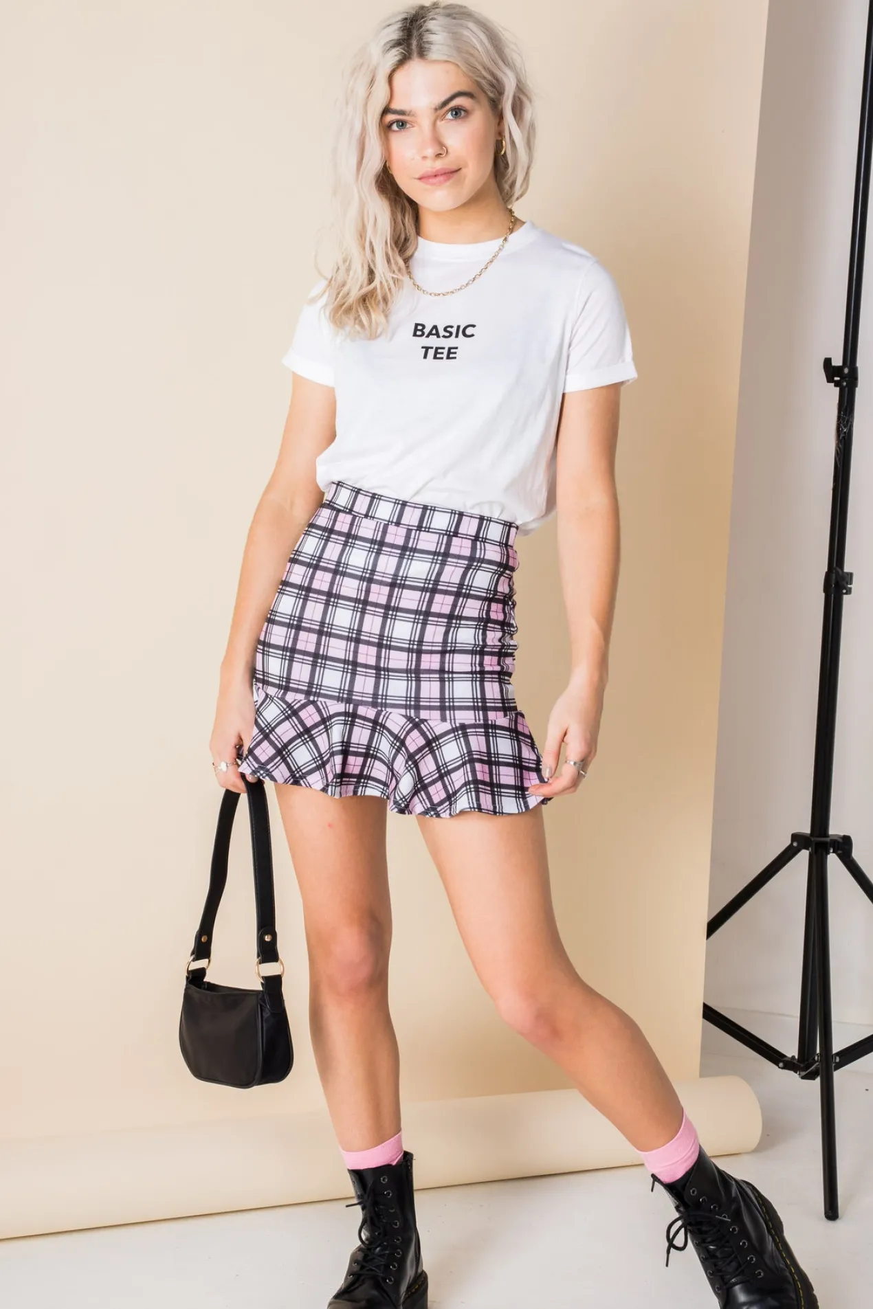 Women Daisy Street T-Shirts-Cropped T-Shirt with Basic Tee Print