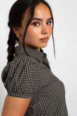 Women Daisy Street Tops-Fitted Check Shirt With Puff Sleeve