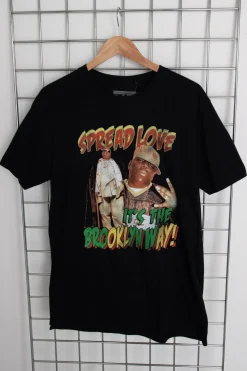 Women Daisy Street T-Shirts-Licensed Relaxed T-Shirt With Biggie 'Spread Love' Print