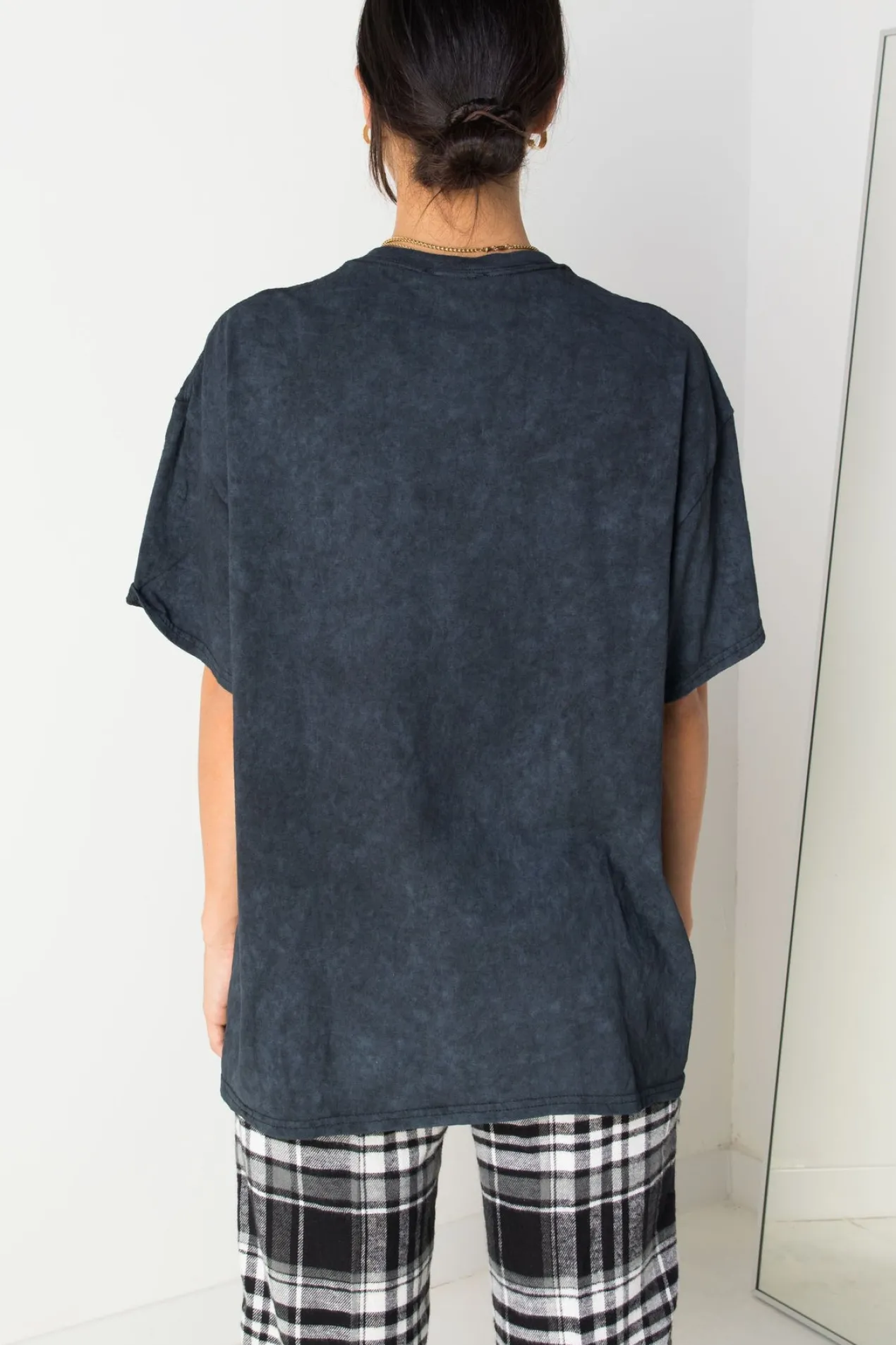 Women Daisy Street T-Shirts-Licensed Relaxed T-Shirt With Nirvana Print