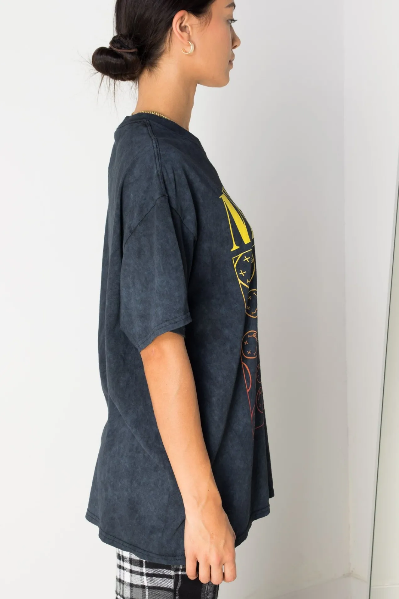 Women Daisy Street T-Shirts-Licensed Relaxed T-Shirt With Nirvana Print