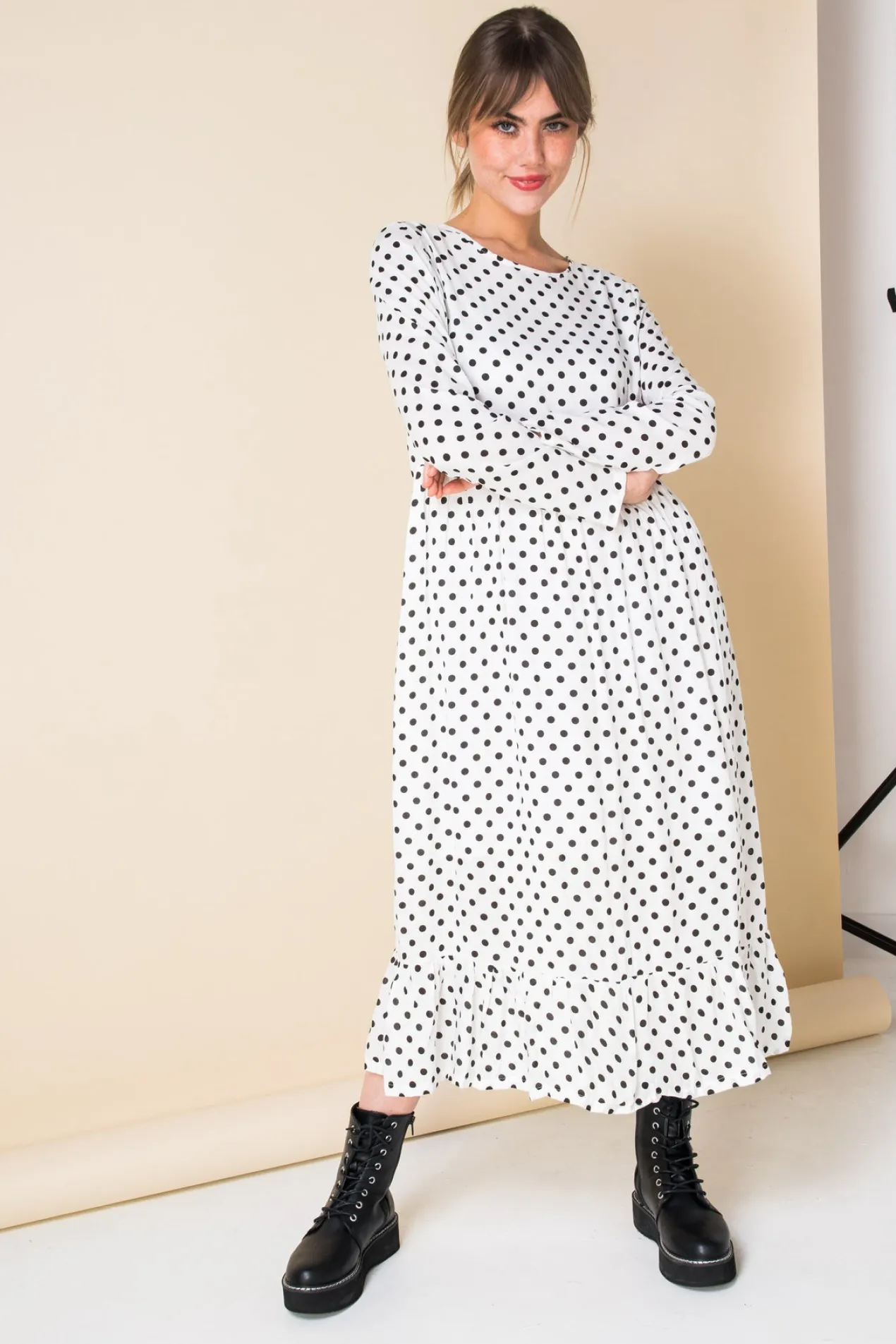 Women Daisy Street Dresses-Midaxi Smock Dress in Spot Print