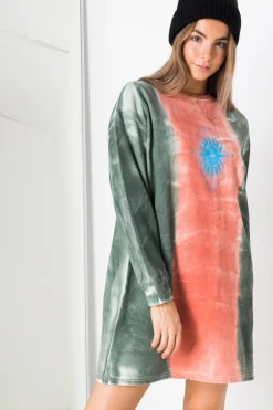 Women Daisy Street Dresses-Oversized T-Shirt Dress with Le Soleil Print in Tie-Dye