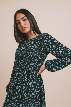 Women Daisy Street Dresses-Printed Shirred Smock Dress