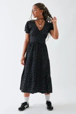 Women Daisy Street Dresses-Puff Sleeve Tier Dress
