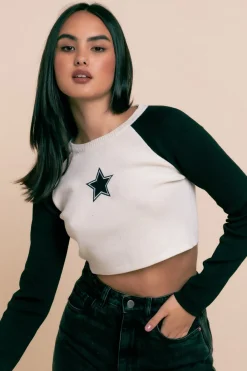 Women Daisy Street Tops-Raglan Cropped Knit With Star Motif