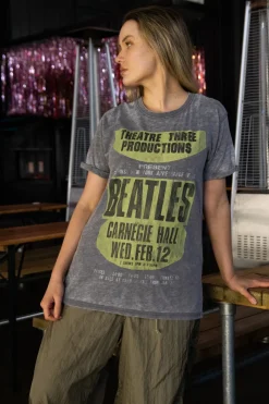 Women Daisy Street Band Tees | T-Shirts-Relaxed T-Shirt with The Beatles Carnegie Hall Print