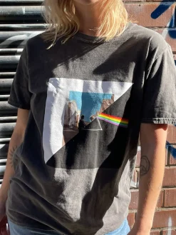 Women Daisy Street Band Tees | T-Shirts-Relaxed T-Shirt with Pink Floyd Print Split Graphic