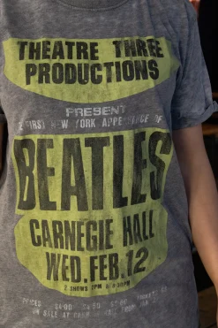 Women Daisy Street Band Tees | T-Shirts-Relaxed T-Shirt with The Beatles Carnegie Hall Print
