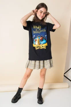 Women Daisy Street Band Tees-Relaxed T-Shirt with Snoop Dogg Gin and Juice Print