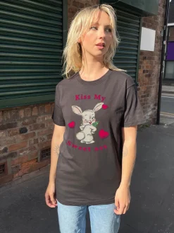 Women Daisy Street T-Shirts-Relaxed T-Shirt with Kiss My Print