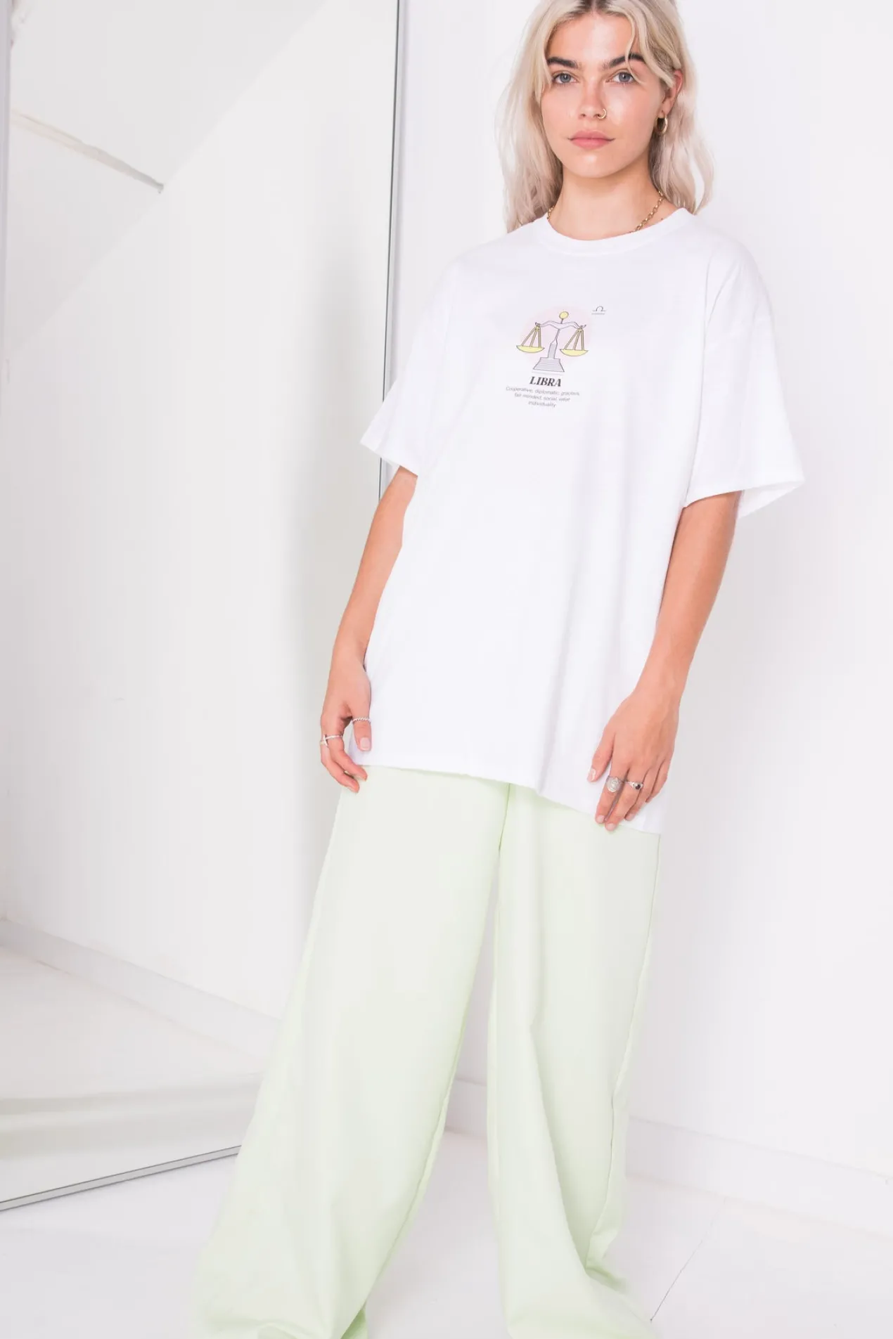 Women Daisy Street T-Shirts-Relaxed T-Shirt with Libra Print