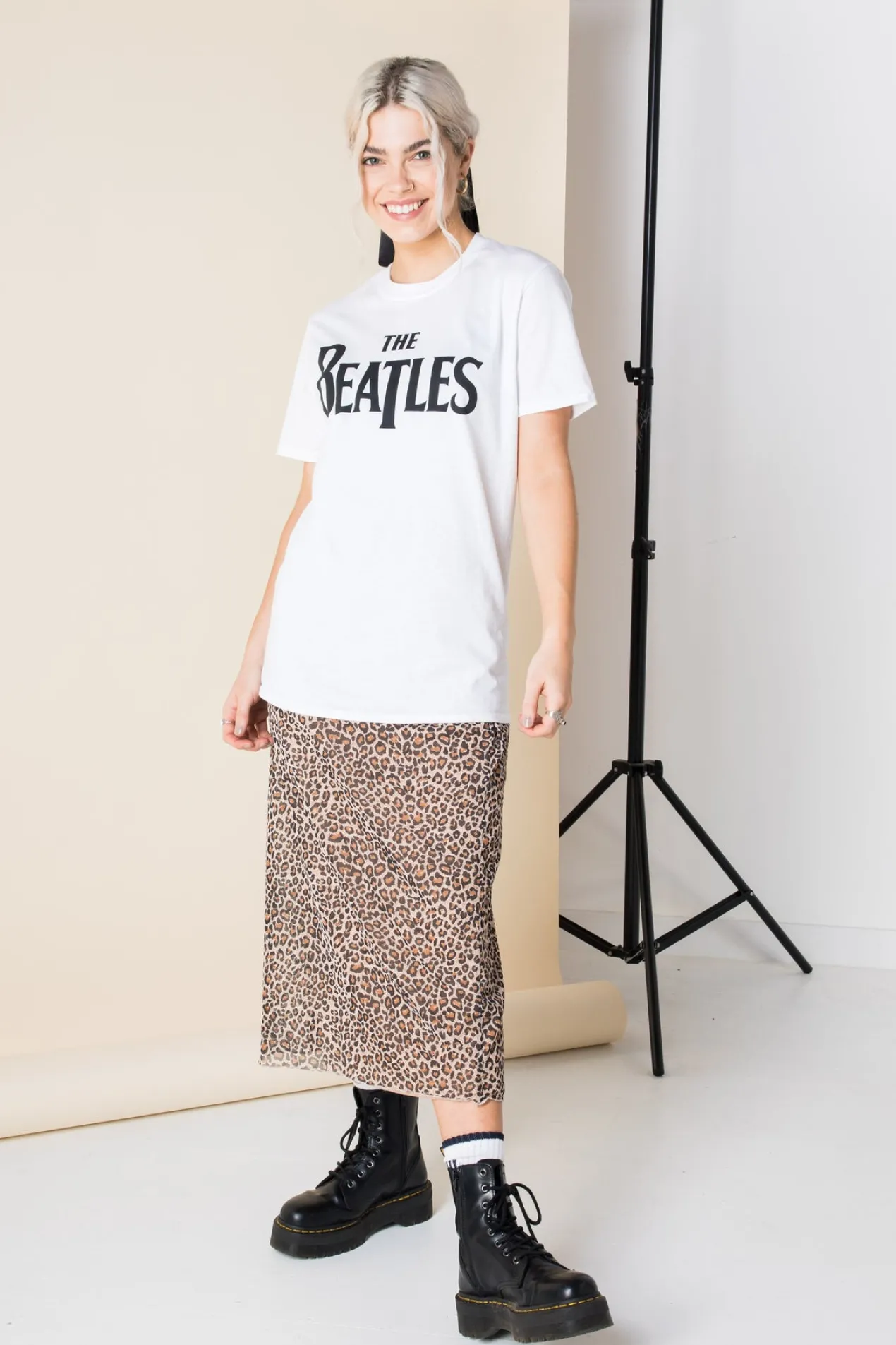 Women Daisy Street Band Tees | T-Shirts-Relaxed T-Shirt with The Beatles Print