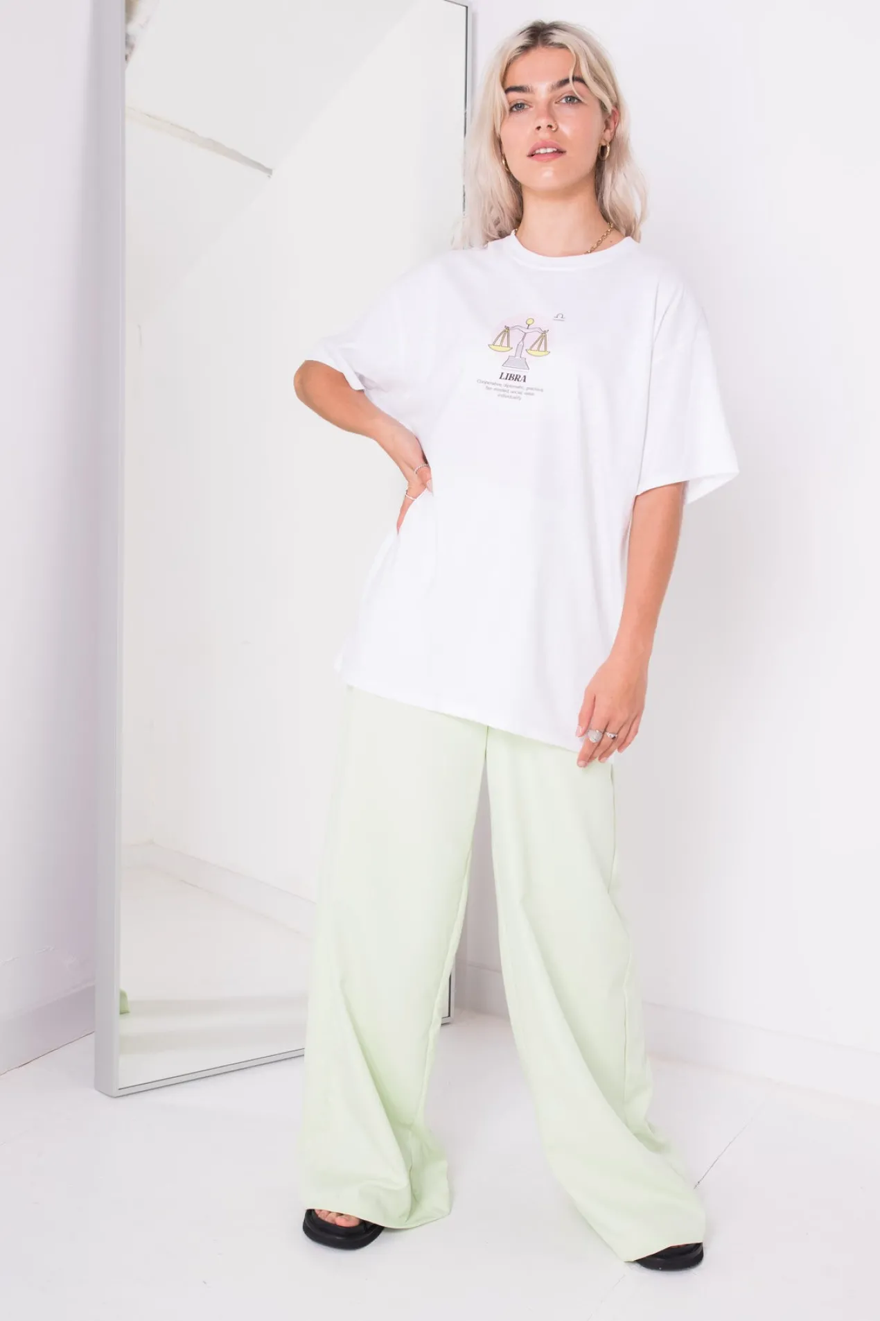 Women Daisy Street T-Shirts-Relaxed T-Shirt with Libra Print