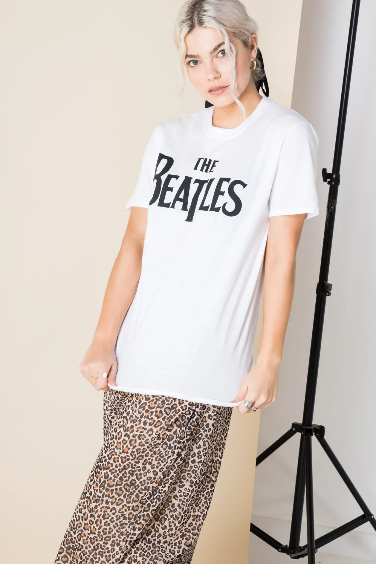 Women Daisy Street Band Tees | T-Shirts-Relaxed T-Shirt with The Beatles Print