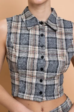 Women Daisy Street Tops-Sleeveless Fitted Shirt
