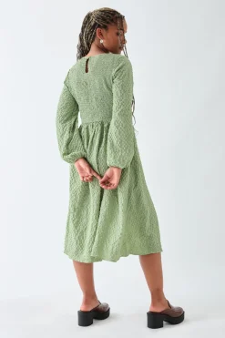 Women Daisy Street Dresses-Textured Shirred Midi Smock Dress