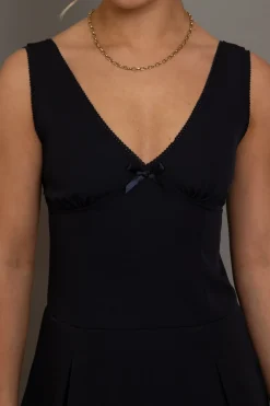 Women Daisy Street Partywear | Dresses-V-Neck Fitted Mini Dress
