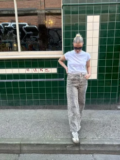 Women Daisy Street Trousers-Washed Relaxed Jeans