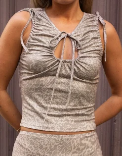 Women Daisy Street Tops-X Molly Mcfarlane Slinky Keyhole Front Top In Light